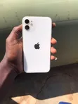 Apple iPhone 11 64GB White - 1