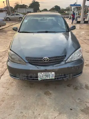 Honda Accord 2004 Grey