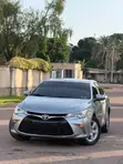 2016 Toyota Camry LE - 3