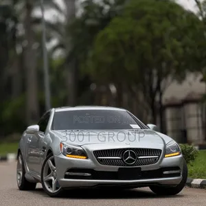 Mercedes-Benz SLK350 2016 Silver