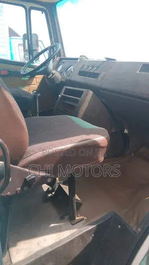Mota Kirar Mercedes 711D Pickup 5 Tonne
