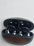 Amfani da Clip-on Open-Ear Wireless Earbuds - 2