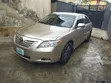 Toyota Camry 2009 Zinariya - 1