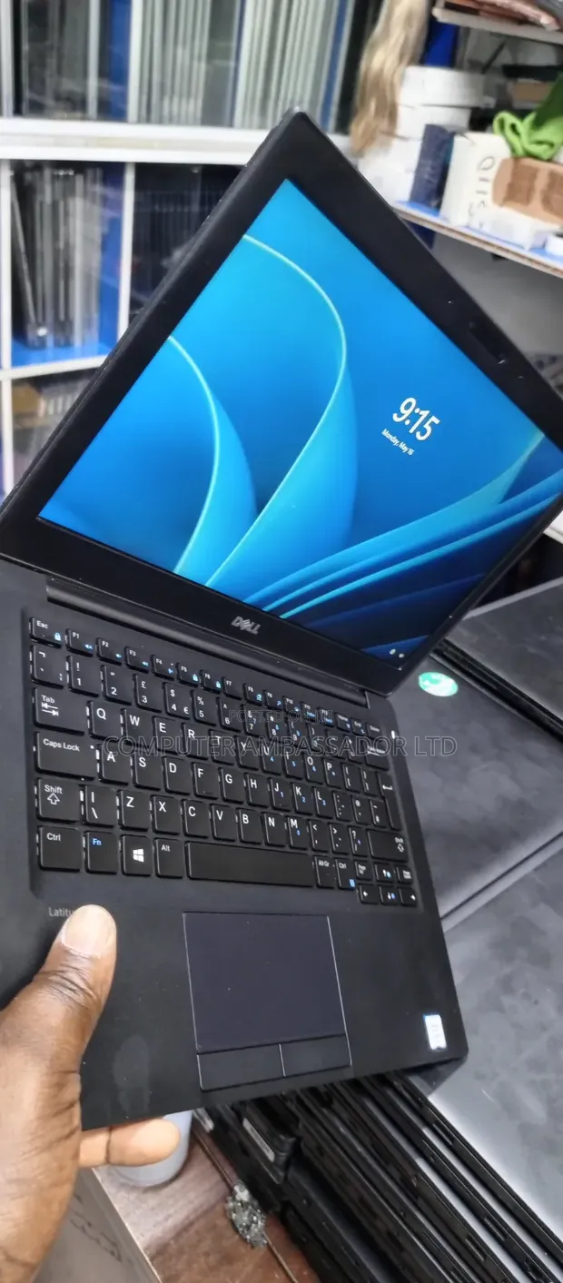 Dell Latitude 7280 Laptop - Core i5, 8GB RAM, 128GB SSD - 1
