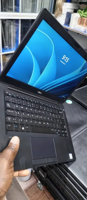 Dell Latitude 7280 Laptop - Core i5, 8GB RAM, 128GB SSD