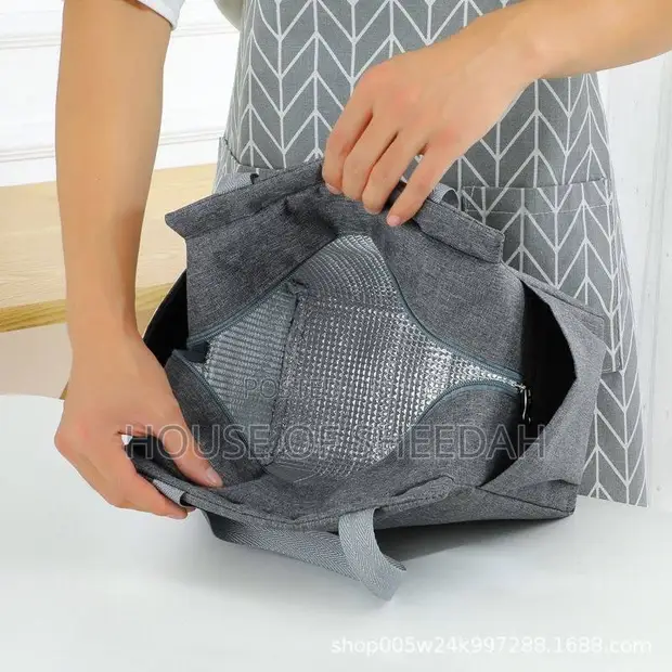 Large Capacity Portable Insulated Lunch Bag - 1