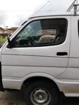 Toyota HiAce 1999 Fari - 2
