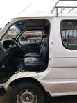 Toyota HiAce 1999 Fari - 3