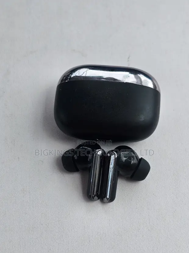 Used JBL Wireless Stereo In-Ear Earbuds - 1