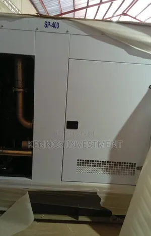 Standard 400kVA Perkins Soundproof Diesel Generator