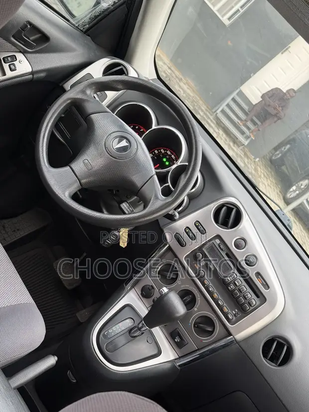 Pontiac Vibe 2005 Baki - 1