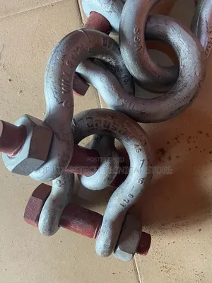 Crossby Shackles - All Sizes Available