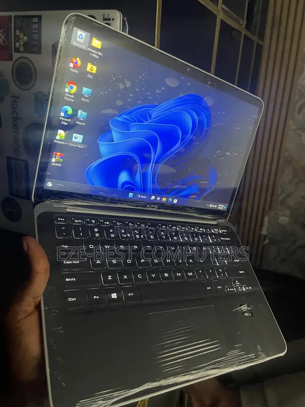Dell XPS 13 (L322X) Laptop - Core i7, 8GB RAM, 128GB SSD - 1