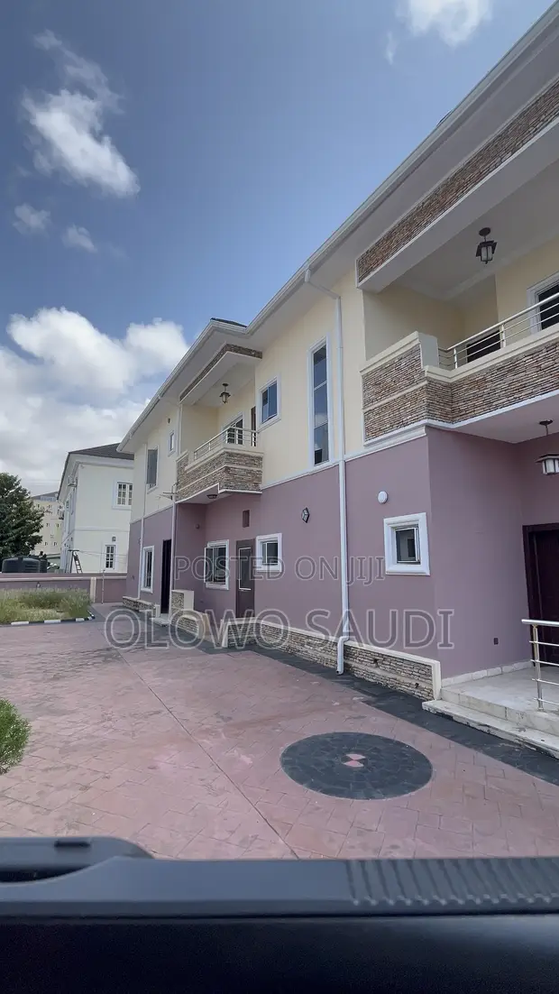 4-Bedroom Duplex for Rent in Lake View Park, VGC/Ajah - 1