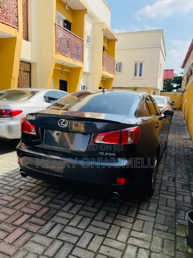 Lexus IS 250 2011 Baki - 1