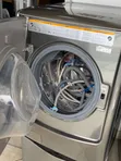 17kg LG Signature Inverter Washing Machine with Wi-Fi - 3
