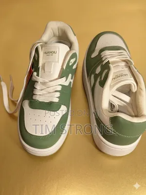 Apex Green Top Notch Sneakers
