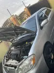 2004 Toyota Corolla LE Silver - 2