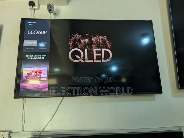 Samsung 55-inch QLED 4K UHD HDR Smart TV (Model 55Q60R) - 1