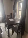 Tushen Wurin Zama na Mahogany tare da Kujeru 4 masu launin toka - 2