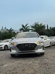 2018 Hyundai Sonata Silver - 3