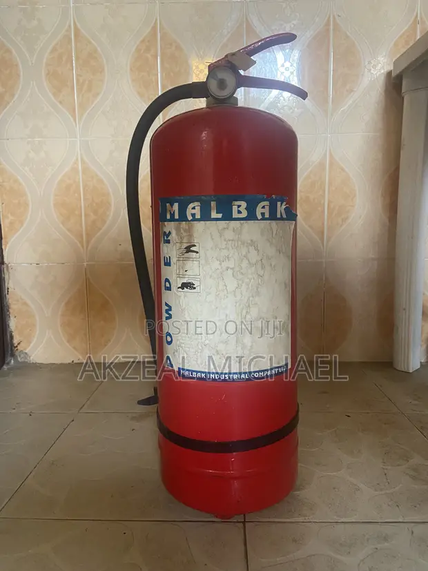 12kg Heavy Duty Fire Extinguisher - MALBAK - 1