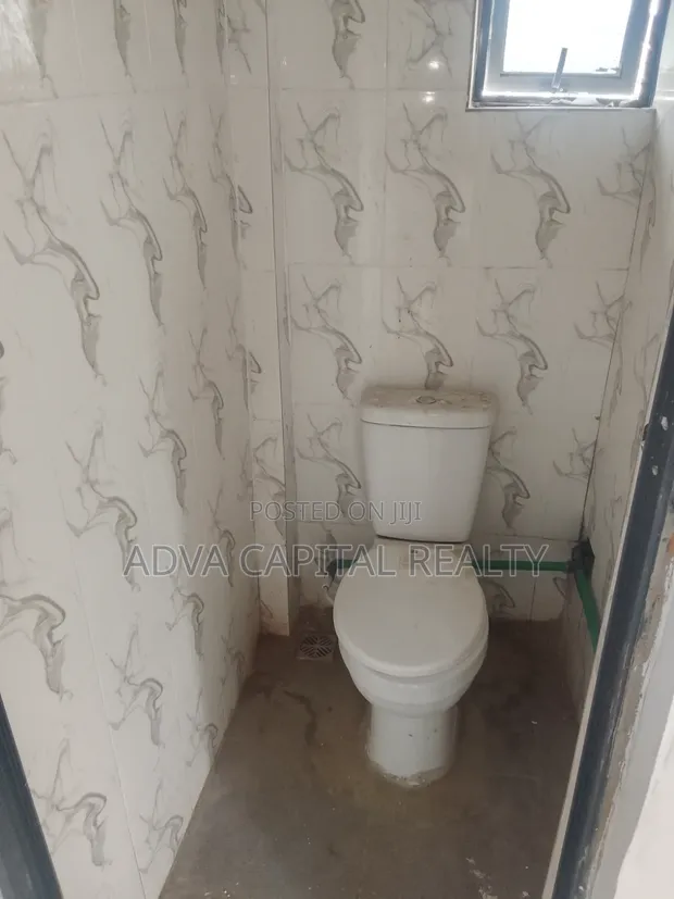 2 Bedroom Apartment for Rent in Oyingbo - 1