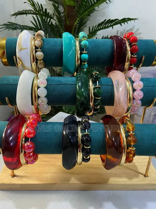 Kyawawan Bangles na Acrylic 3 a 1 - 1