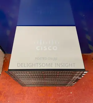 Cisco SG500-52P 52-Port Managed Gigabit PoE Switch (UK Used)