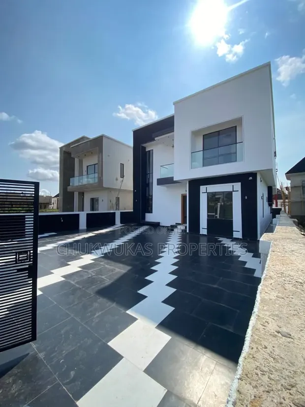 Sabon Gida 4 Bedroom Duplex Mai Daki 4 Don Siyarwa a Main Centenary Estate, Enugu - 1