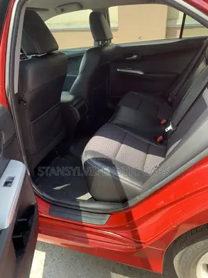 2012 Toyota Camry SE 2.5L Sedan - Imported