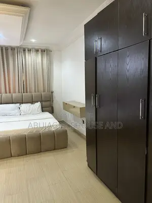 Shared 1-Bedroom Apartment for Short Let, Bunkoro