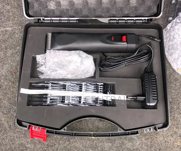 Chordless Rechargeable Professional Pet Clipper - 1