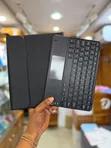 Omaybus Magic Keyboard na Apple iPad (2025) - 4
