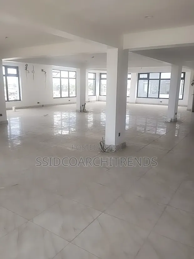 Wurin Shago 215sqm/40sqm don Hayarwa, Sangotedo - 1