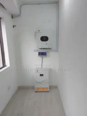 7.68kWh Ecolion Battery / 5.2kWh Inverter / 6x 500W Solar Panels Full Setup