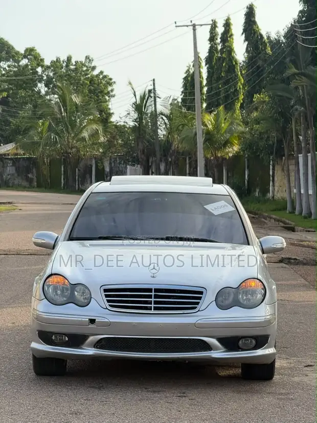 Mercedes-Benz C230 2007 Silver - 1
