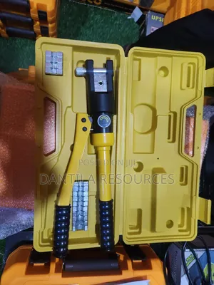 INGCO 300mm Hydraulic Crimper Tool for Tube Terminals