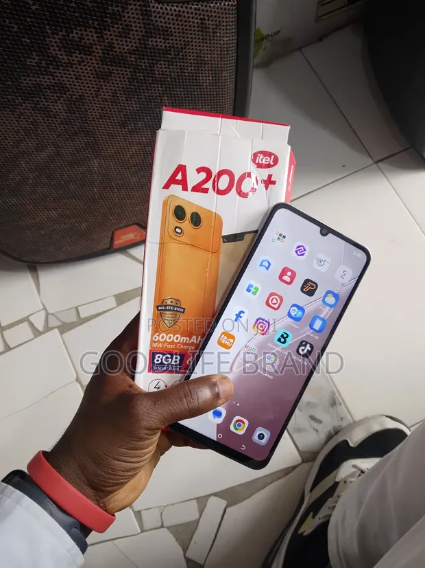 Itel A200+ 64GB Zinari - 1