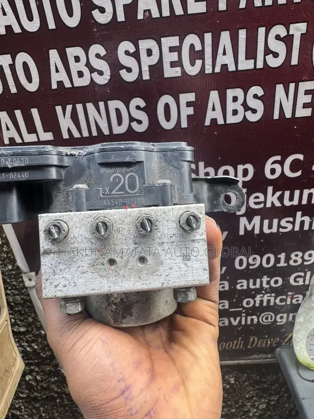 Toyota Corolla 2016 Original ABS Module Pump - 1