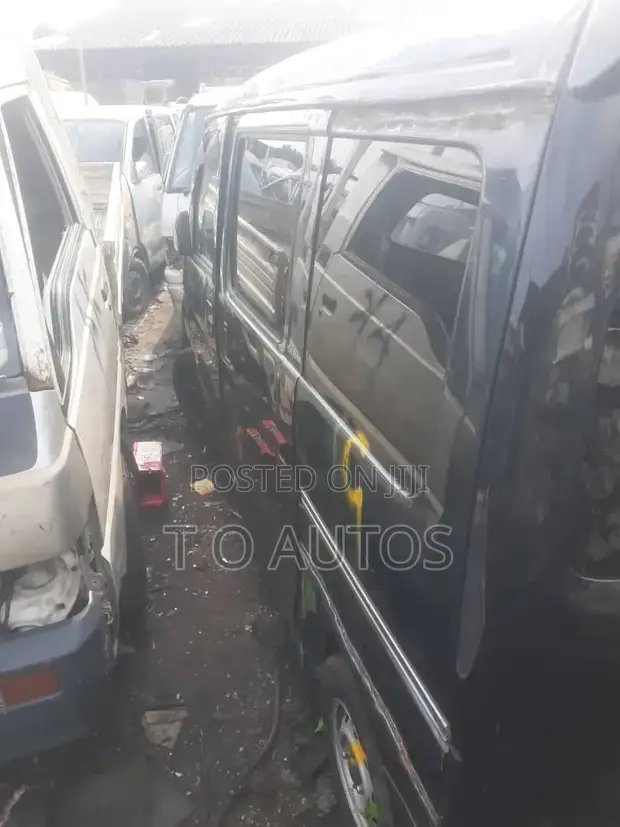Daihatsu Hijet Atrai 2012 Black - 1