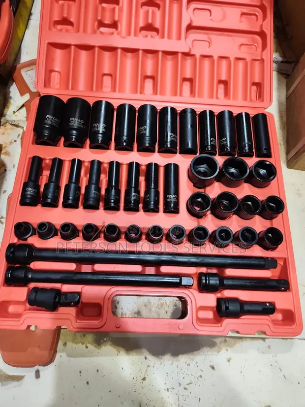 General Tools 43-Piece 3/4" Deep Socket Set - 1