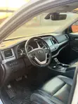 2019 Toyota Highlander XLE - 2