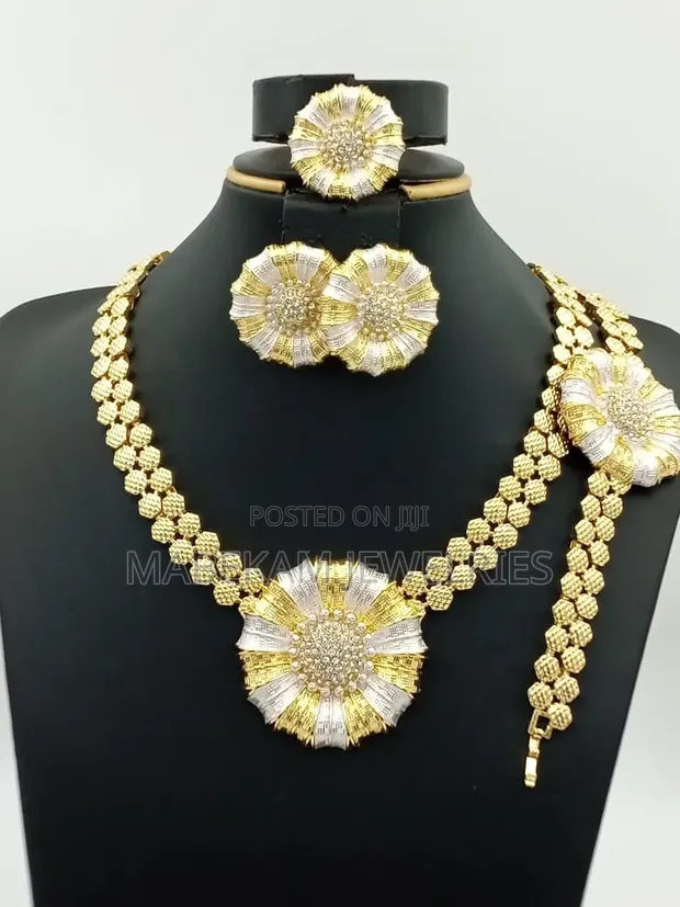 Quality Gold Jewellery Set - Azurfa & Zinare - 1