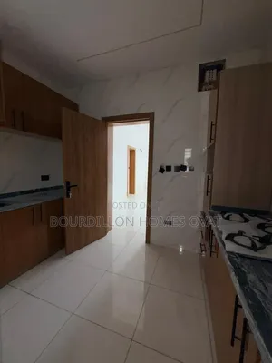 2 Bedroom Apartment for Sale a Abraham Adesanya, Ajah