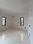 2 Bedroom Apartment for Sale a Abraham Adesanya, Ajah - 5