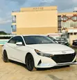 Hyundai Elantra 2023 - Fari - 2