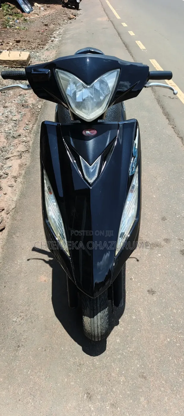 Kymco 2022 Black - 1