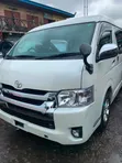 Toyota HiAce Bas 2010 - 4