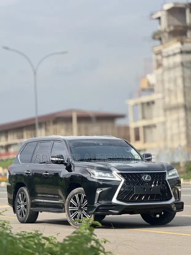 Lexus LX 570 2018 Black - 1